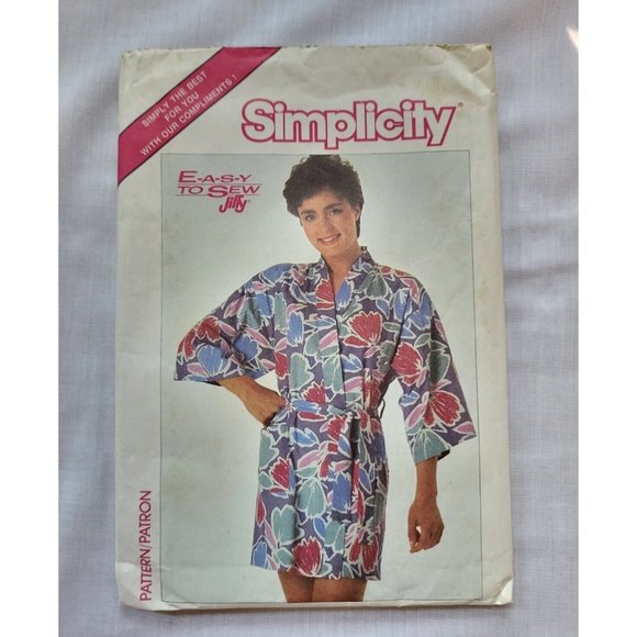 Simplicity 0017 Easy-to-Sew Kimono Robe. Uncut. All Sizes Included. Vintage - Picture 1 of 2